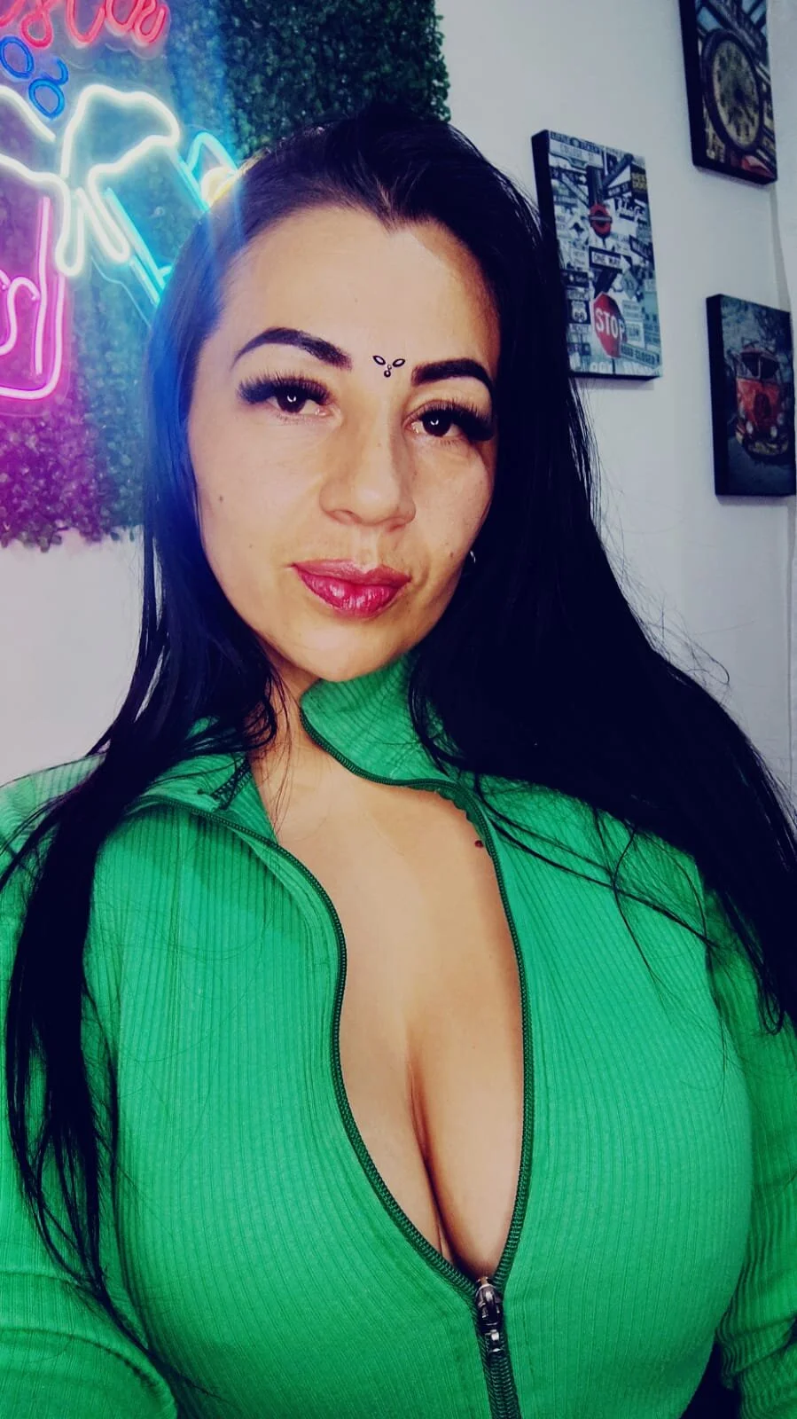 XXX Porn Photo of Nude Franchescatoop 2