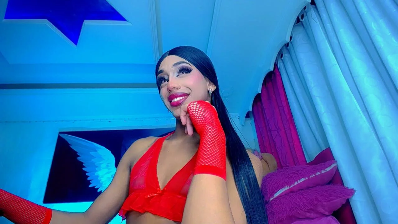 XXX Porn Photo of Nude NahomiCamper 87