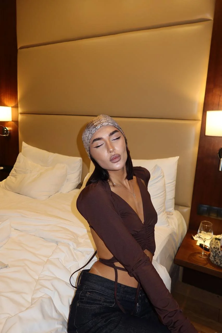 XXX Porn Photo of Nude Nyxie_Black 4