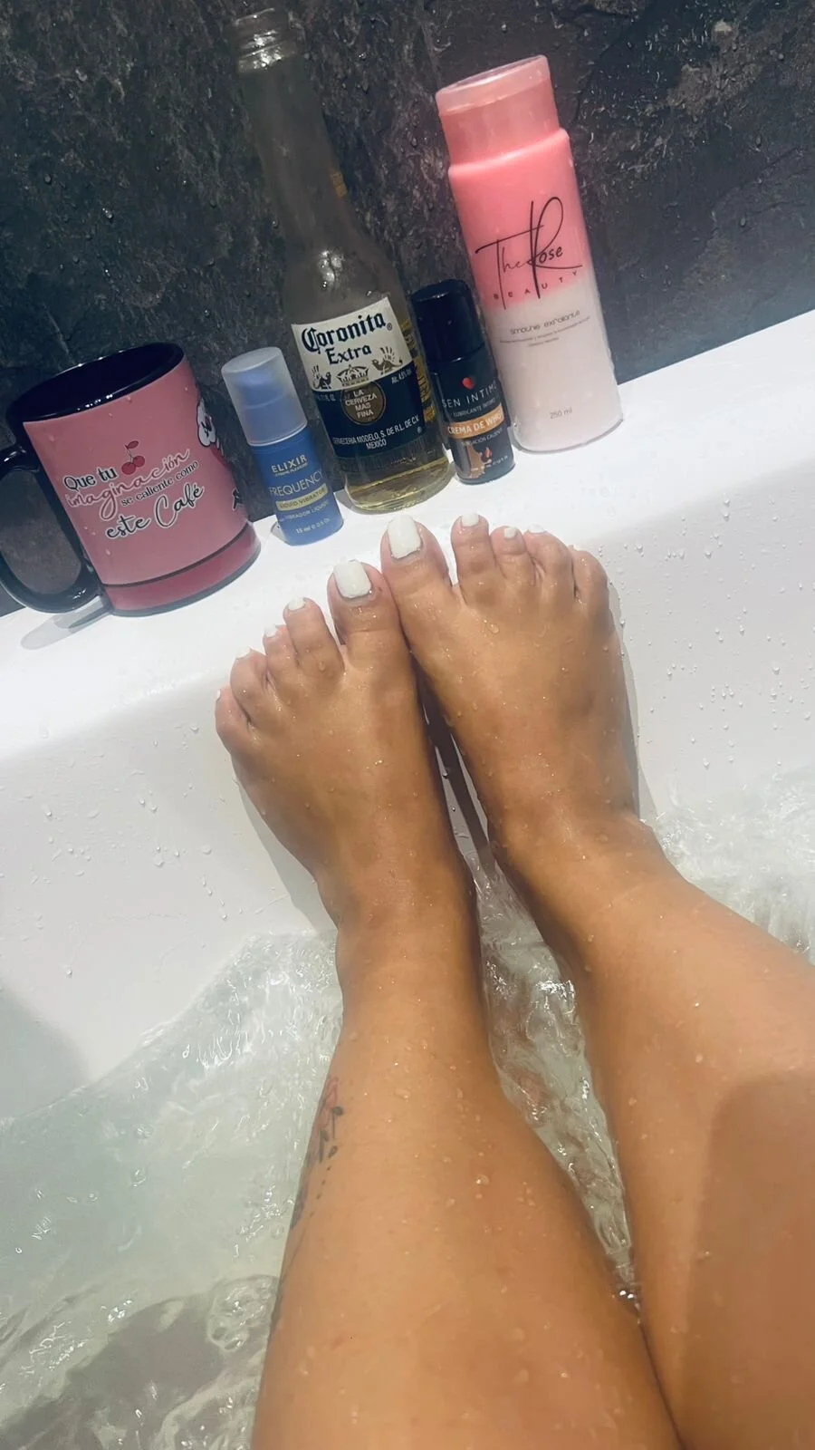 XXX Porn Photo of Nude kiana_cream 636