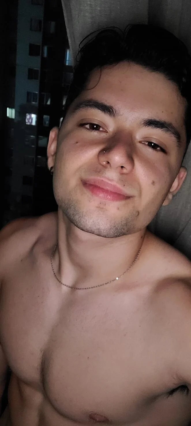XXX Porn Photo of Nude vanegas_luis 3