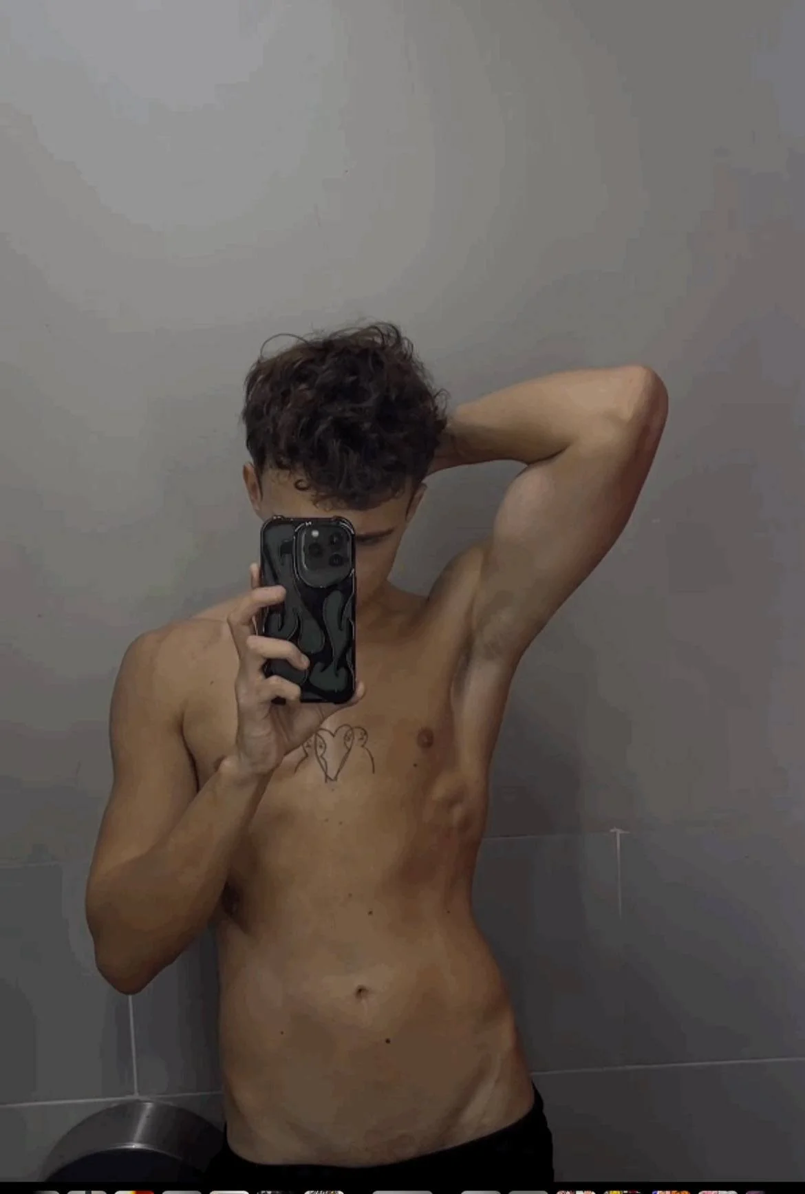 XXX Porn Photo of Nude slayboykleo 11