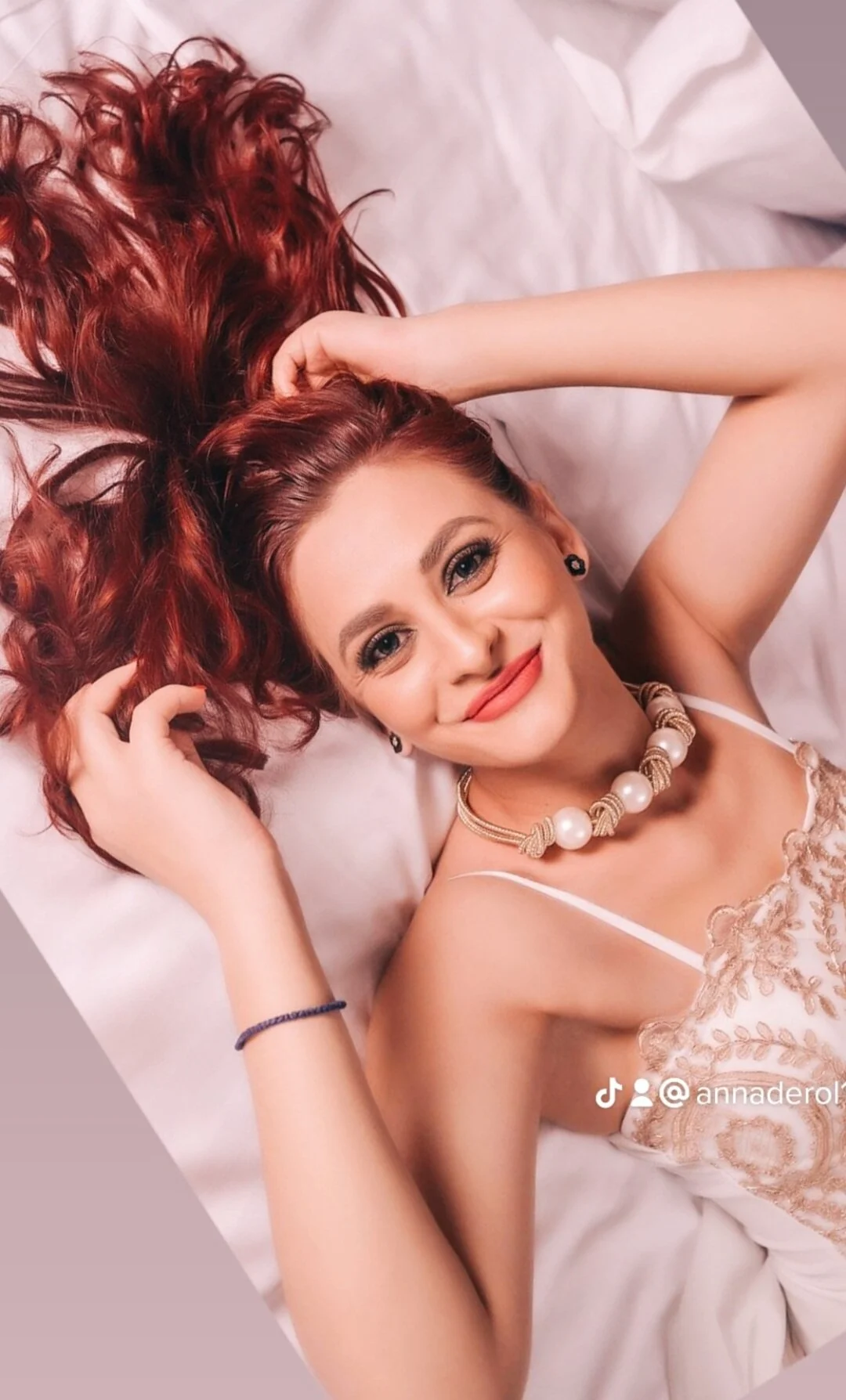 XXX Porn Photo of Nude DivineGoddess88ForYouKing 313