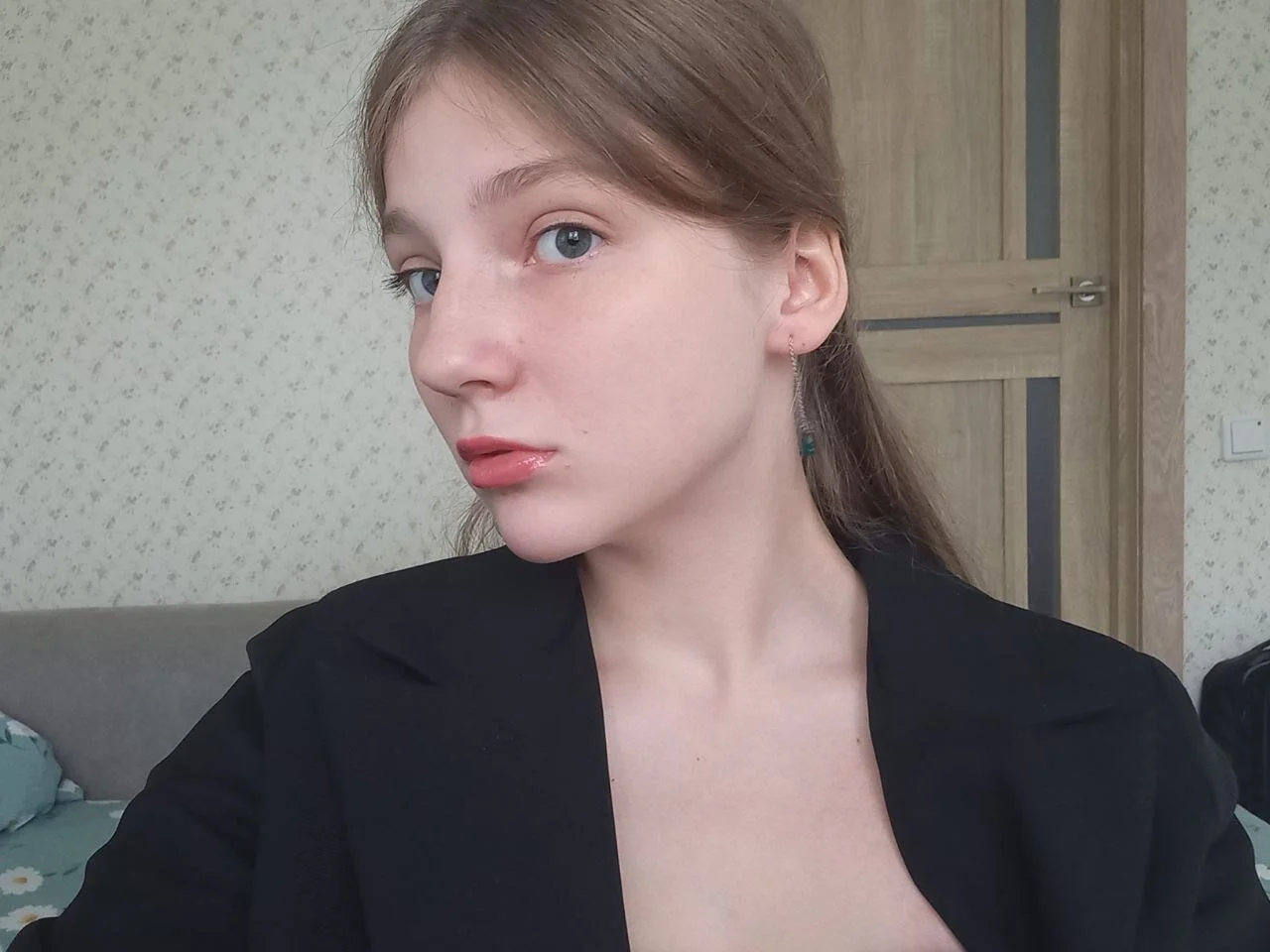 XXX Porn Photo of Nude Little_Lilia 8