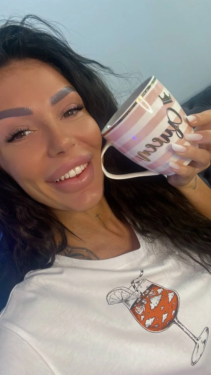 XXX Porn Photo of Nude RaquelleVon 76