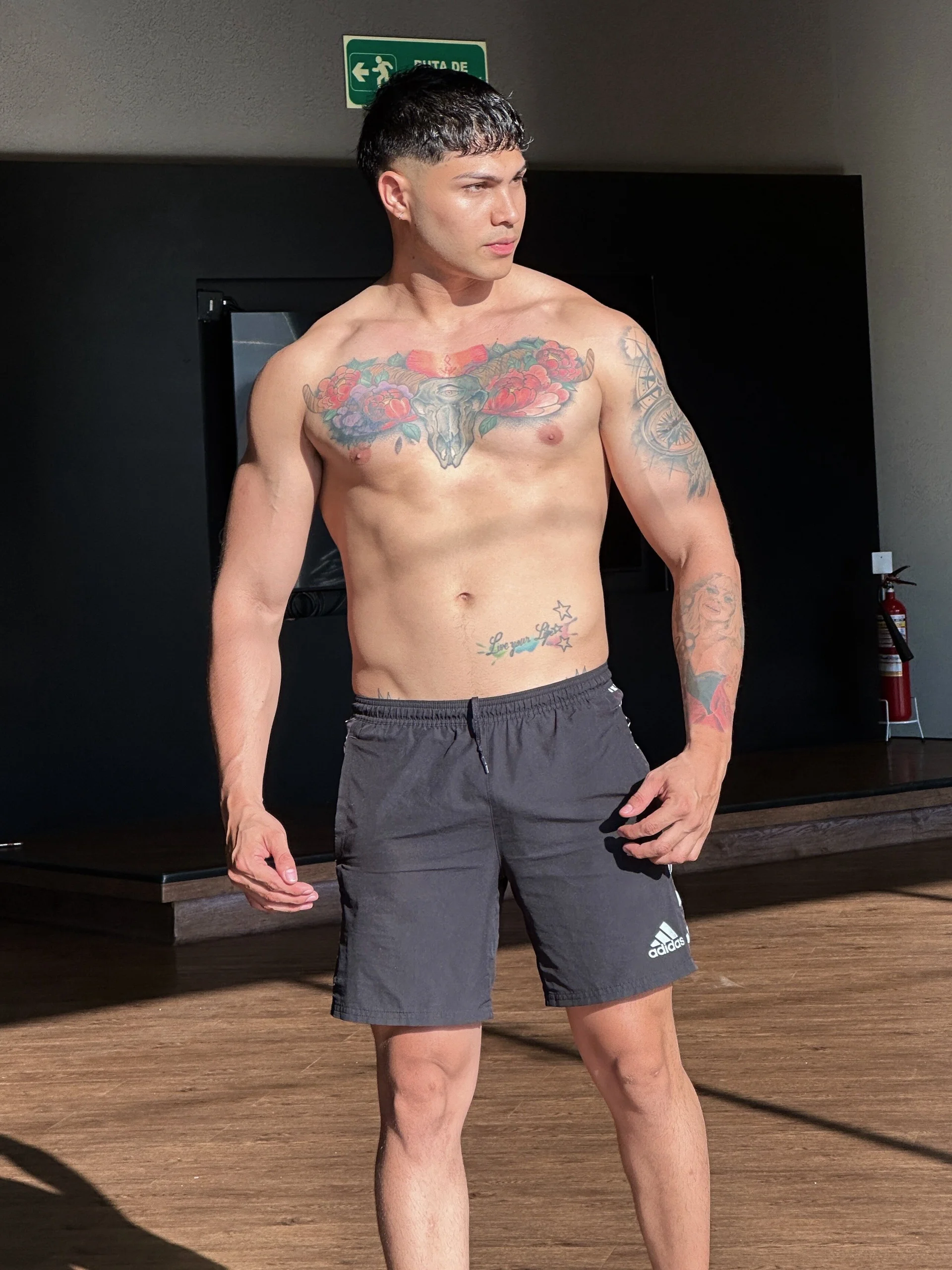 XXX Porn Photo of Nude Camilohotxx_ 2