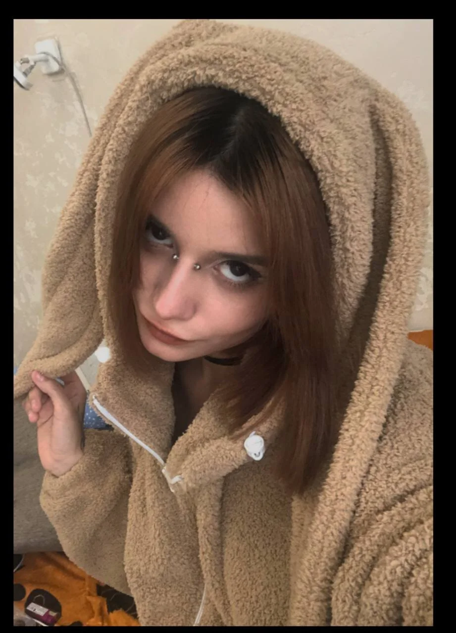 XXX Porn Photo of Nude The_Slutty_Fox 3