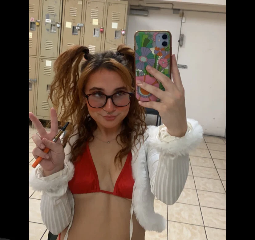 XXX Porn Photo of Nude sweetandwet_daddy 3