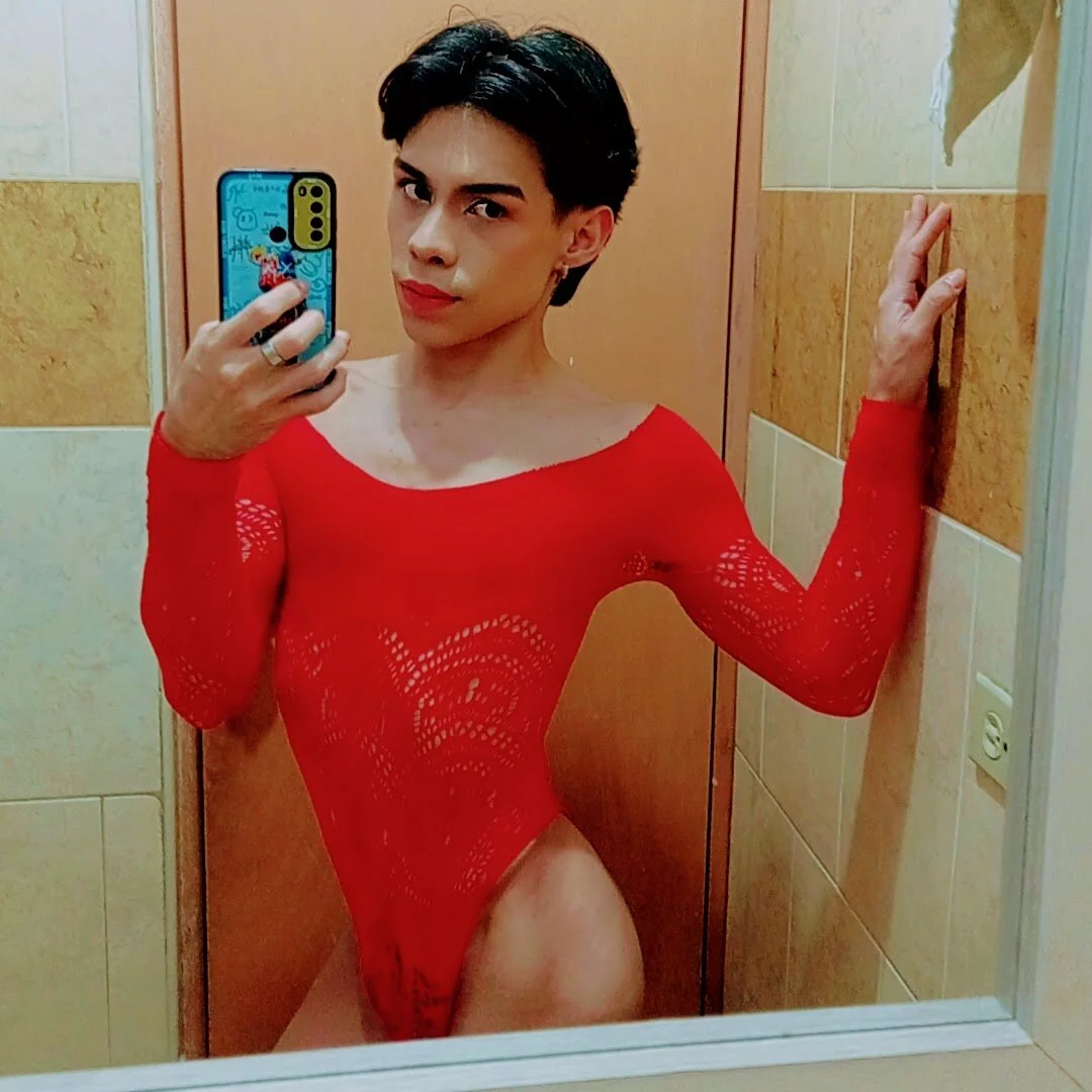 XXX Porn Photo of Nude femboykeene 31