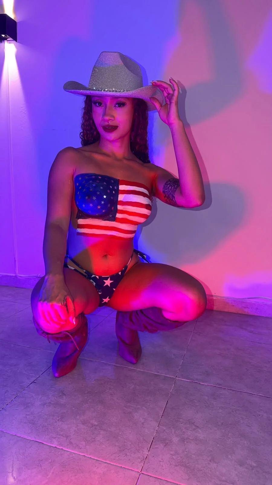XXX Porn Photo of Nude brianathompson 89