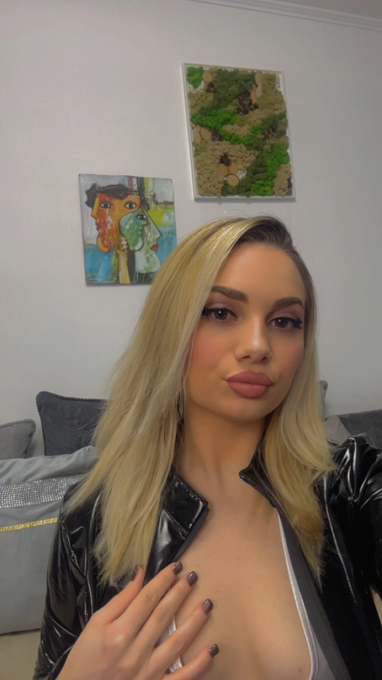 XXX Porn Photo of Nude FindomGoddess1 7