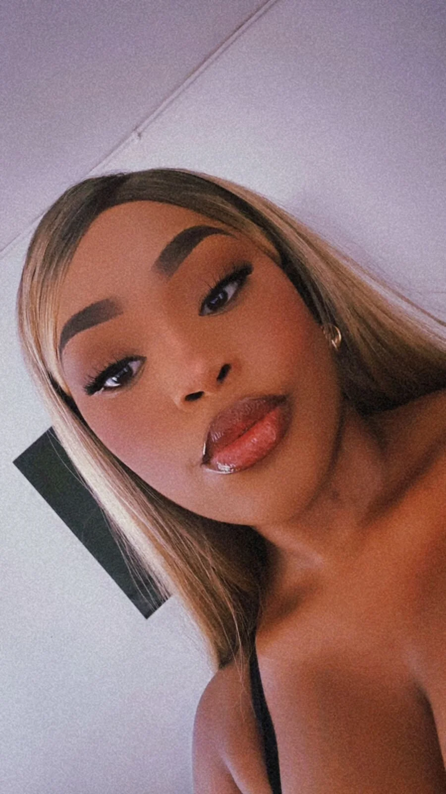 XXX Porn Photo of Nude TianahGlow 7