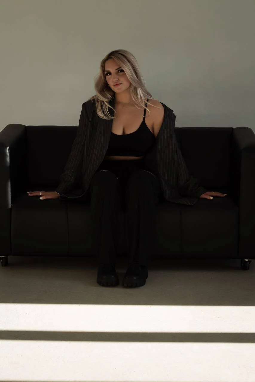XXX Porn Photo of Nude LustLagoon 2