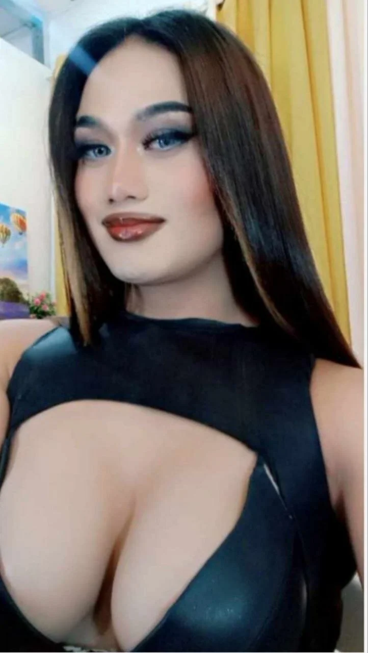 XXX Porn Photo of Nude CattyFox 4