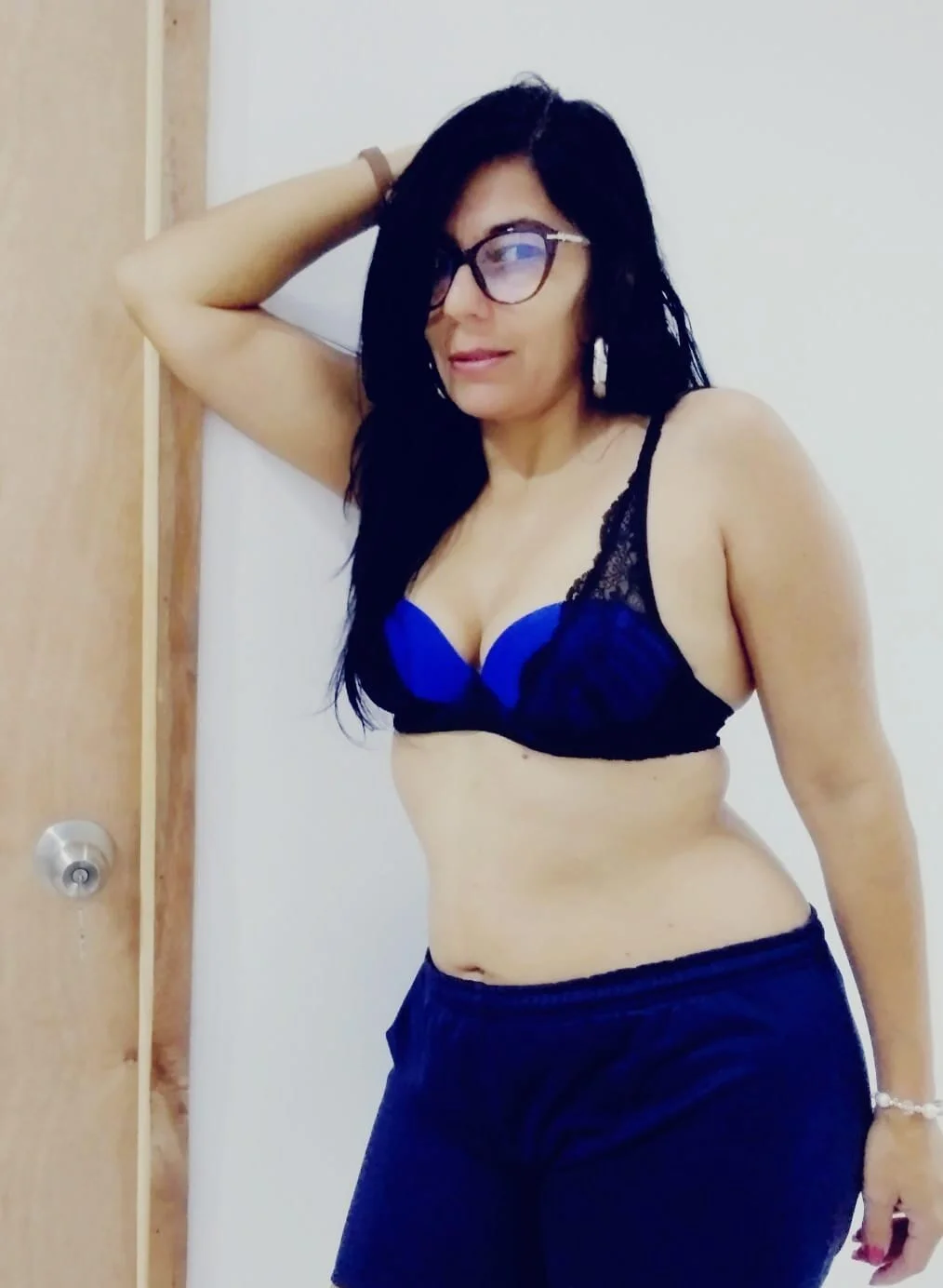 XXX Porn Photo of Nude Khalifa_Mature 40