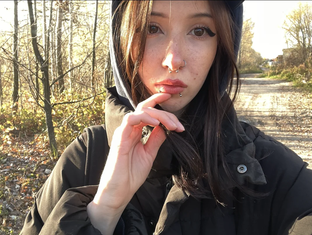 XXX Porn Photo of Nude Jes_lollipop 3
