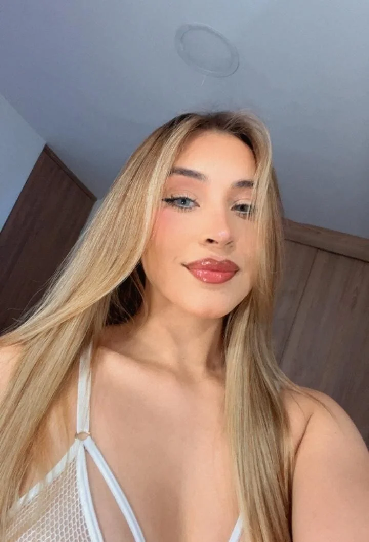 XXX Porn Photo of Nude PollyGrey_ 81