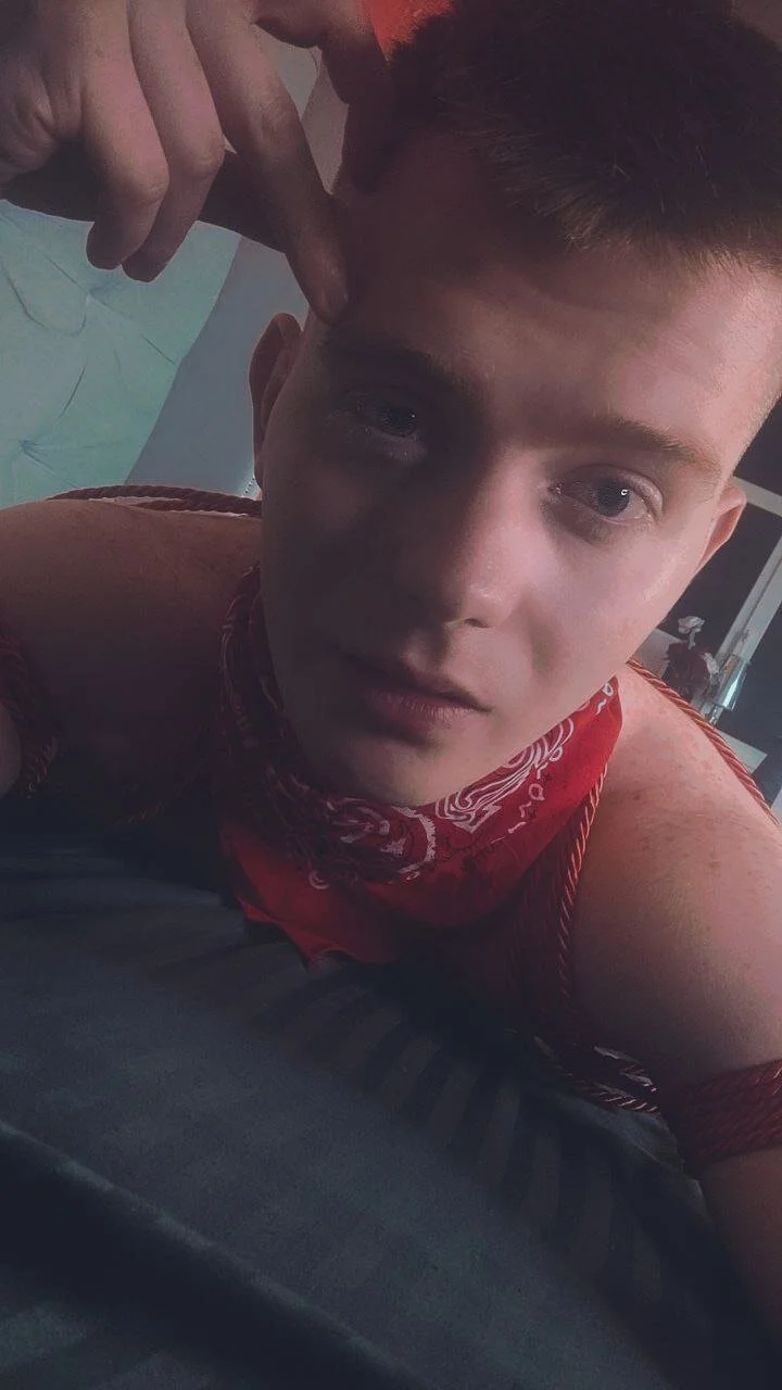 XXX Porn Photo of Nude Happydeimos 6