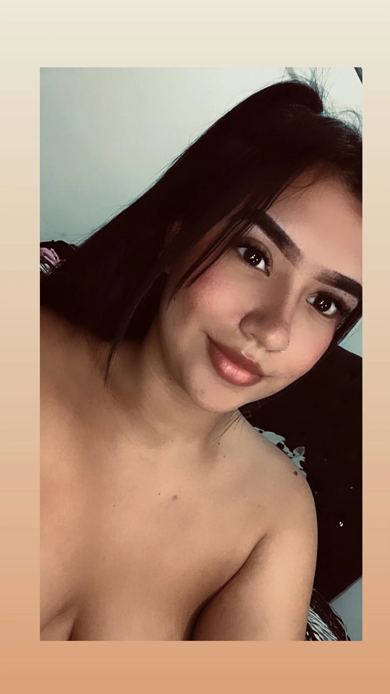 XXX Porn Photo of Nude Alaia_Ferri 17