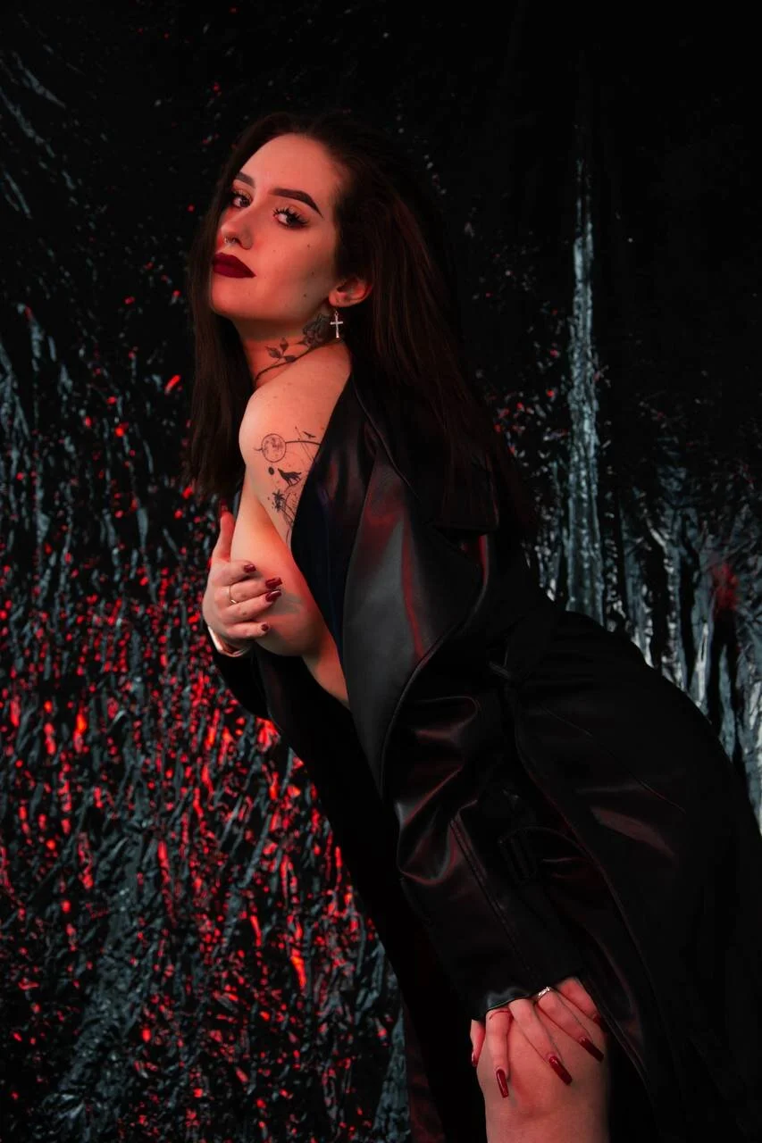 XXX Porn Photo of Nude xxx_sandra_ 19