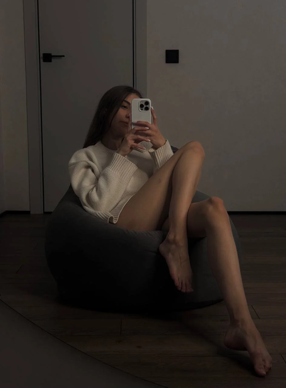 XXX Porn Photo of Nude HellPeach 58