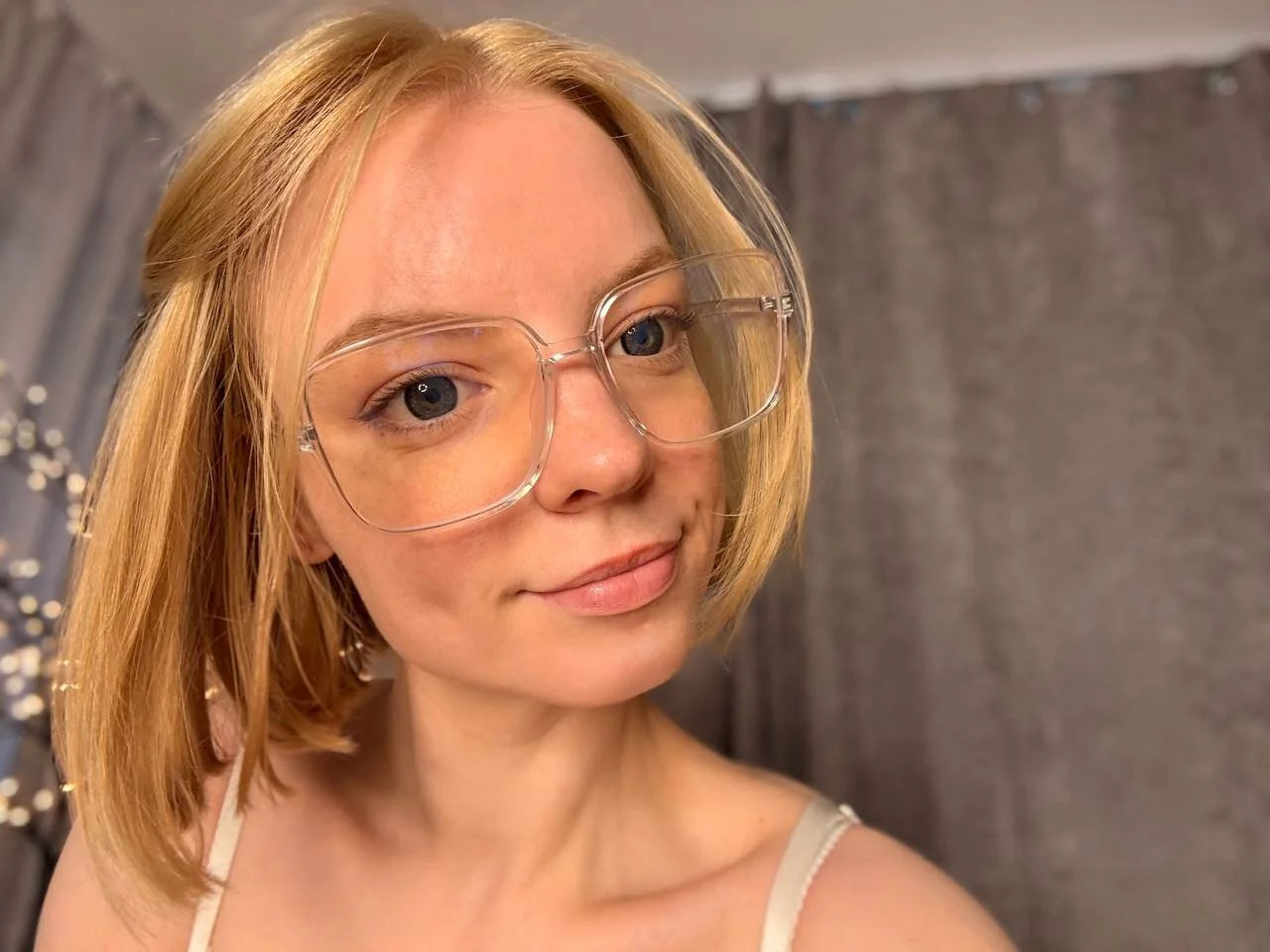 XXX Porn Photo of Nude Marry_Sornatiko 15