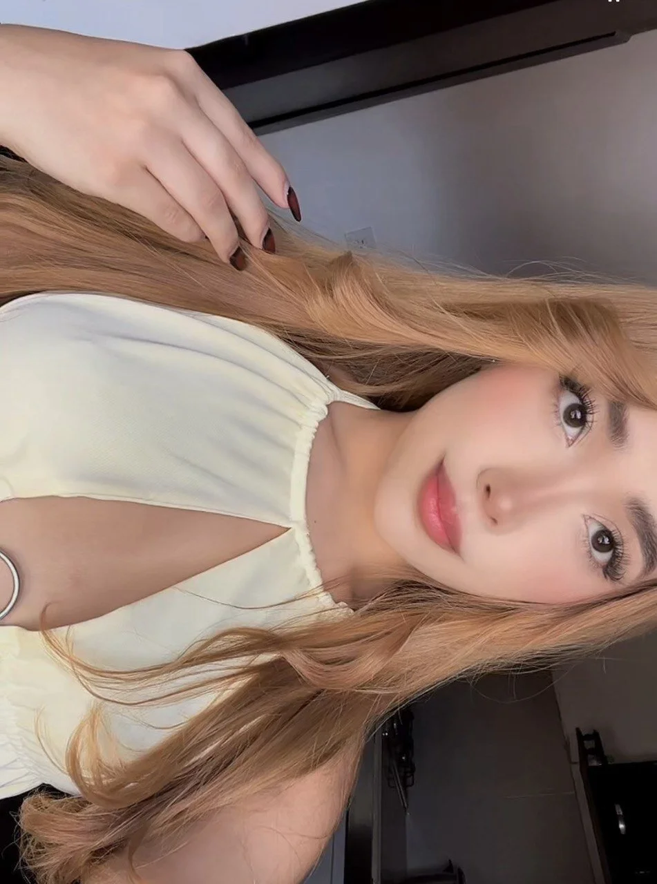 XXX Porn Photo of Nude Miasinsx1 4
