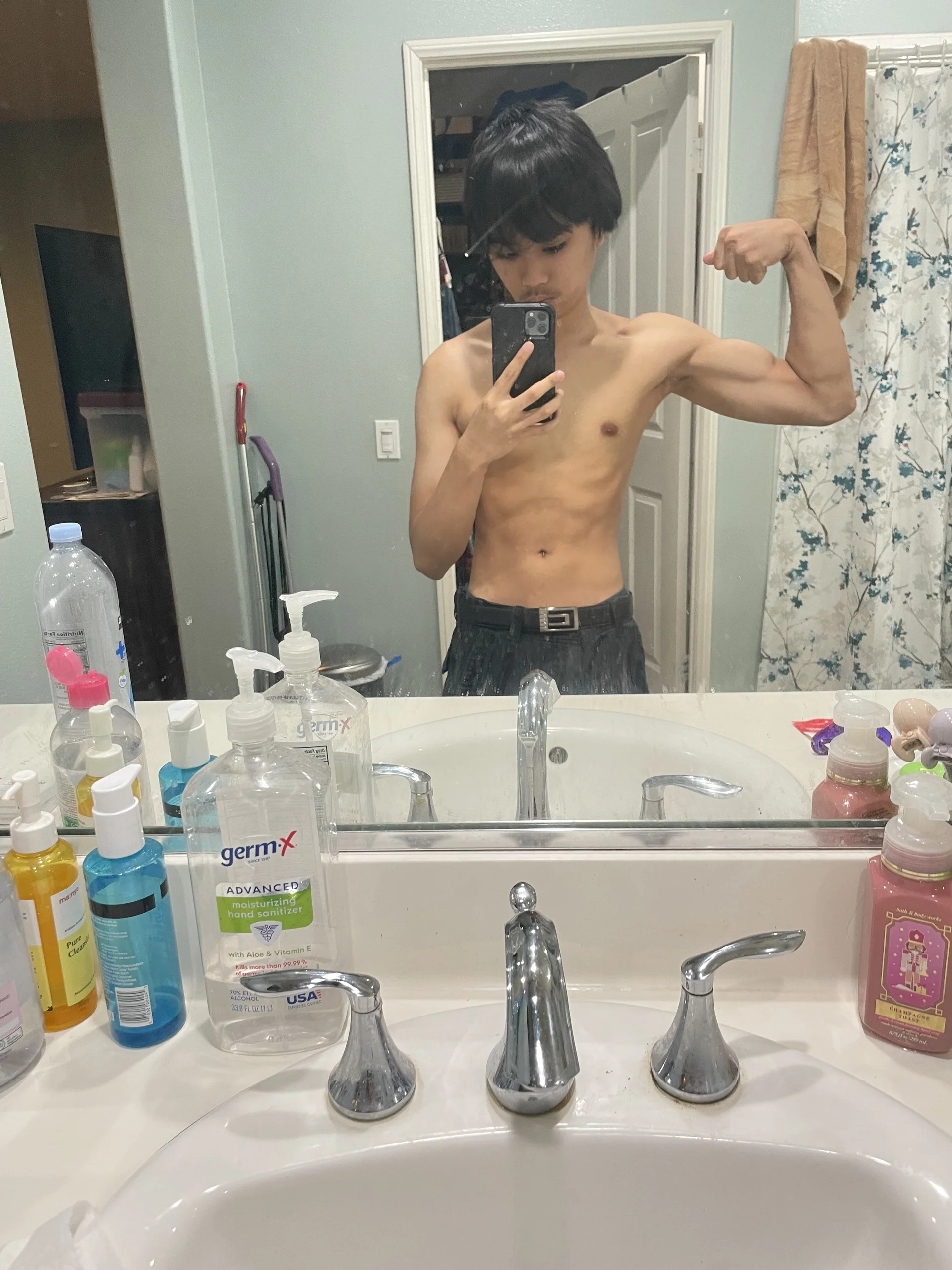 XXX Porn Photo of Nude youngasianboy2007 7