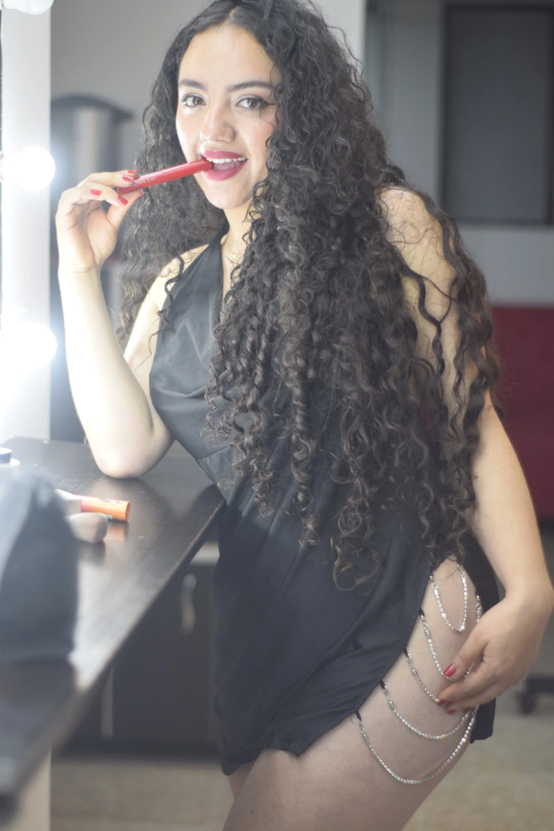XXX Porn Photo of Nude emiily_curly 3