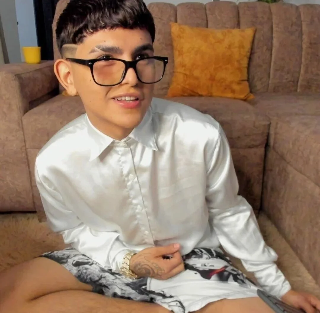 XXX Porn Photo of Nude LyamBigCock 12
