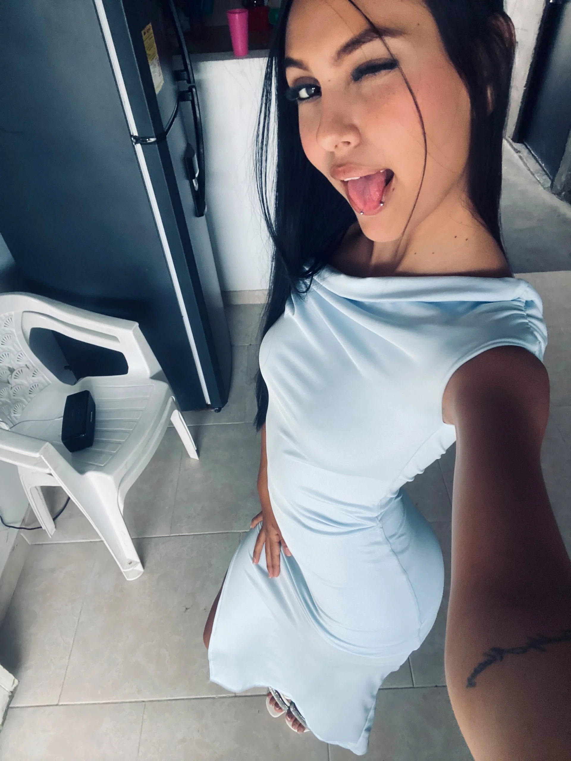 XXX Porn Photo of Nude Victoria_love_hard 1