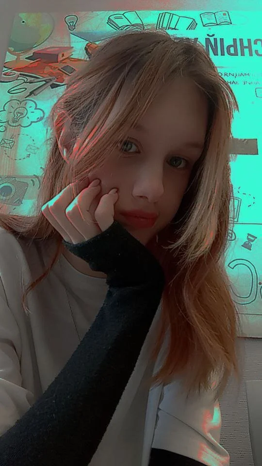 XXX Porn Photo of Nude AnnyiBlue 11