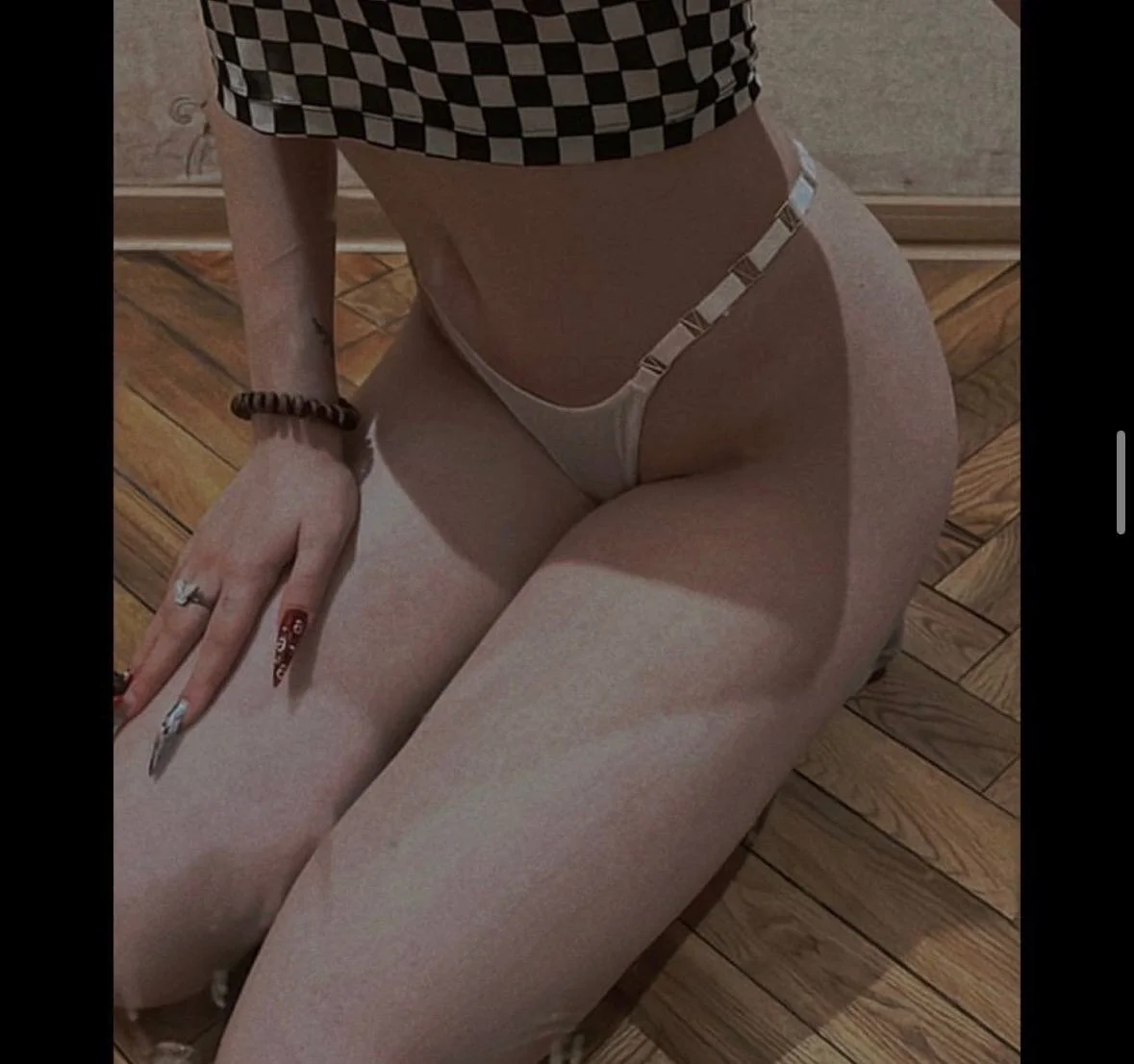 XXX Porn Photo of Nude DowsedRegrets 2