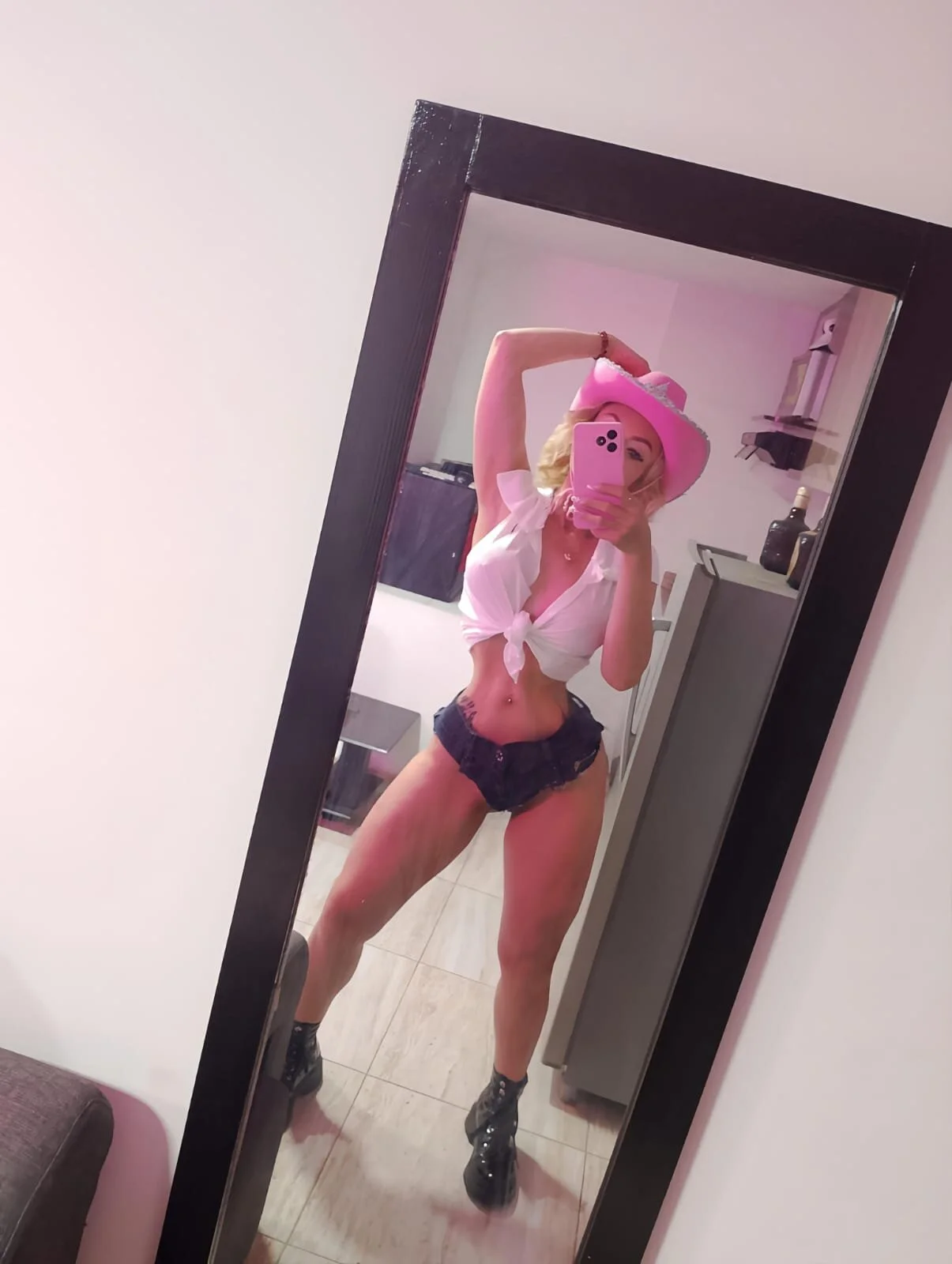 XXX Porn Photo of Nude simona_hourglass 23