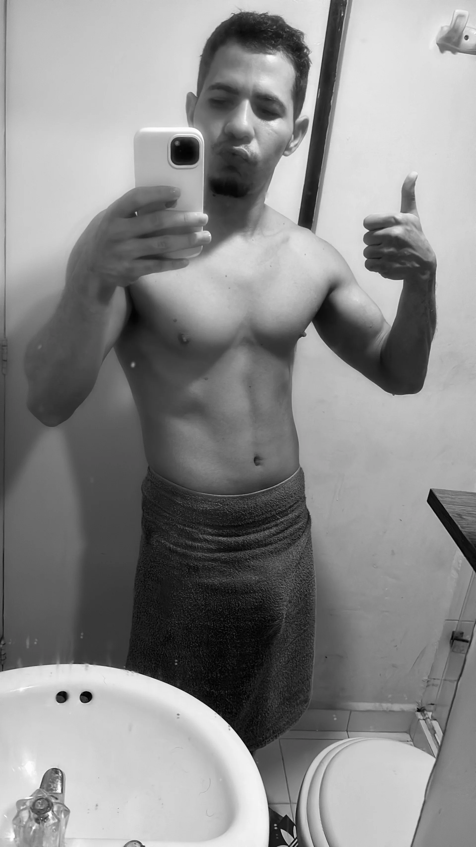 XXX Porn Photo of Nude Im_steven 4