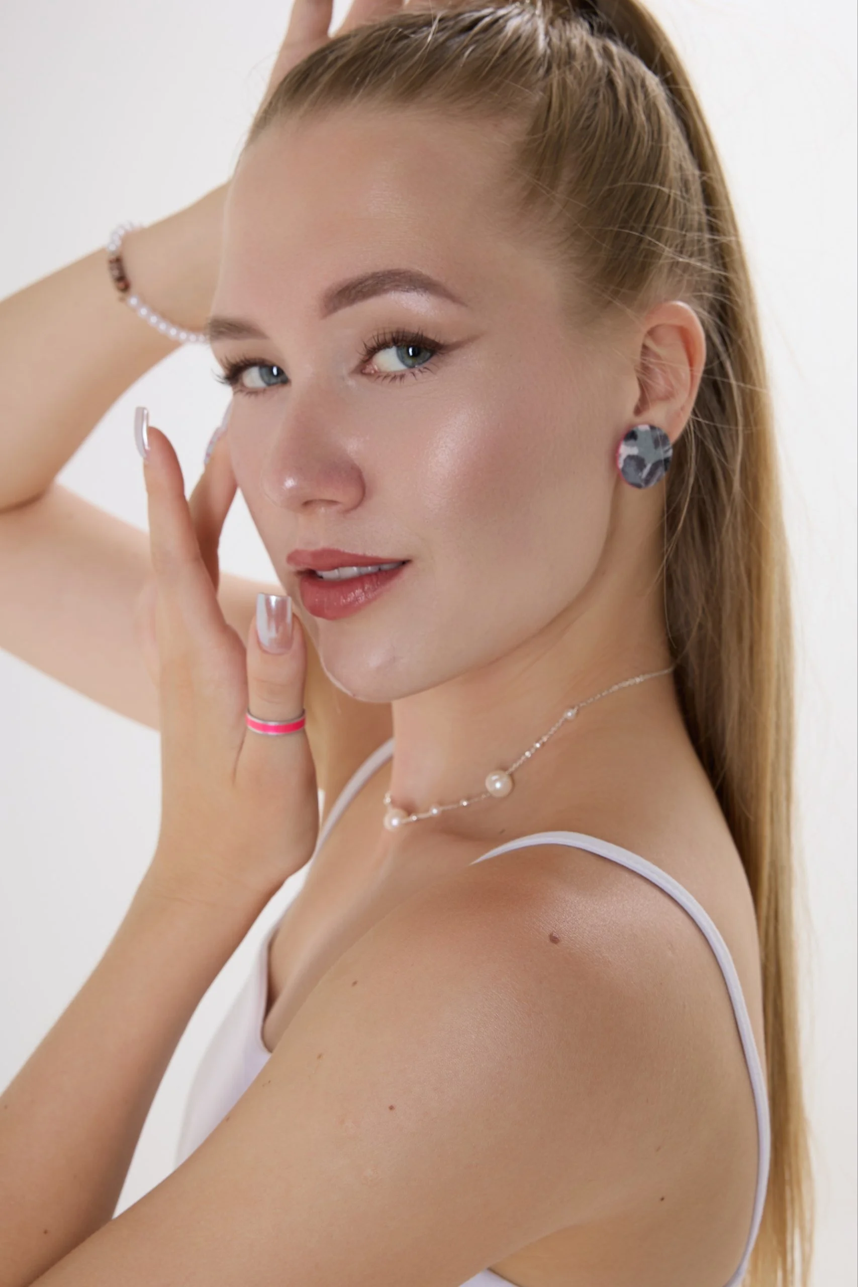 XXX Porn Photo of Nude AlbaMesick 14