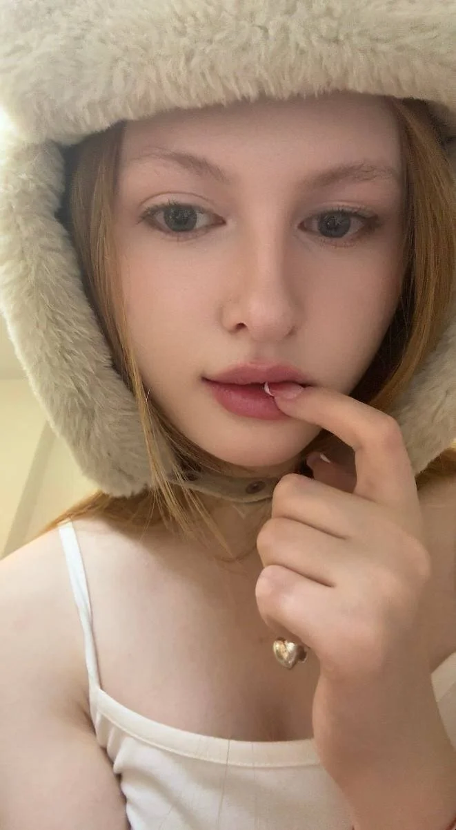 XXX Porn Photo of Nude LuxXAngel 62