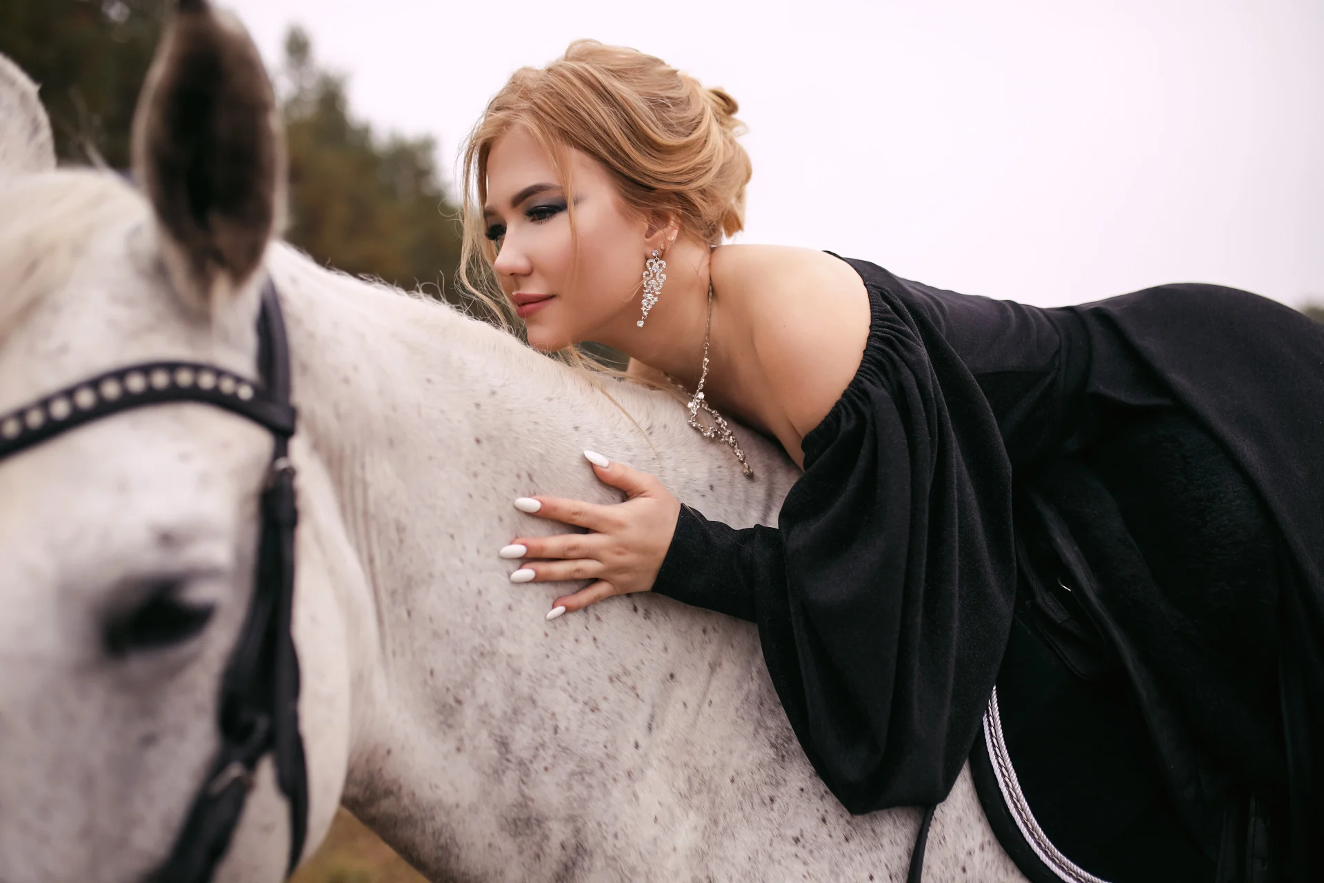 XXX Porn Photo of Nude LunaHouston 30