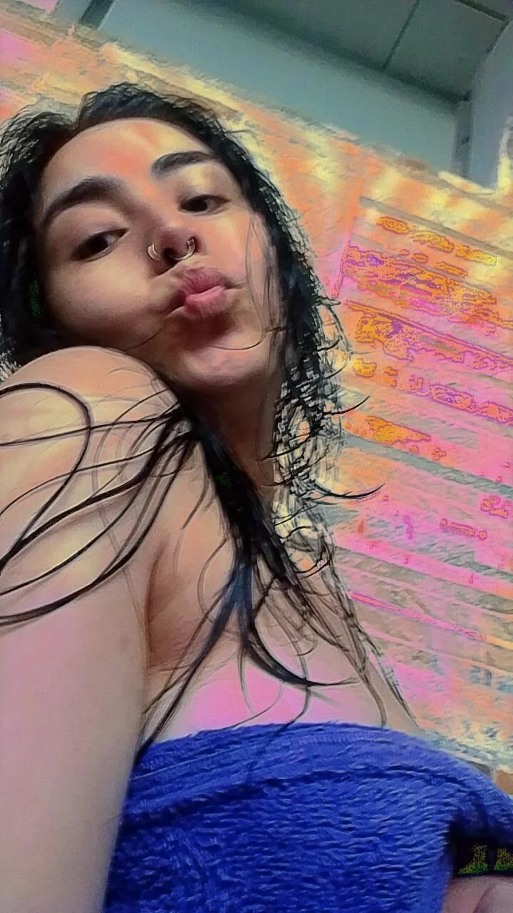 XXX Porn Photo of Nude hancock-boa 118