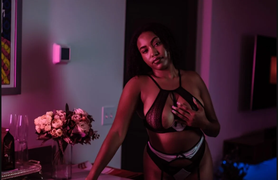 XXX Porn Photo of Nude princesslivv 23