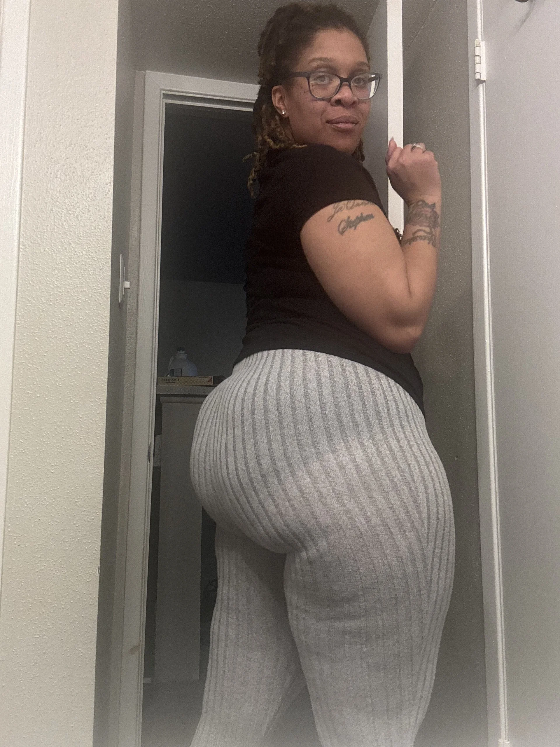 XXX Porn Photo of Nude SheCornbreadFed 1