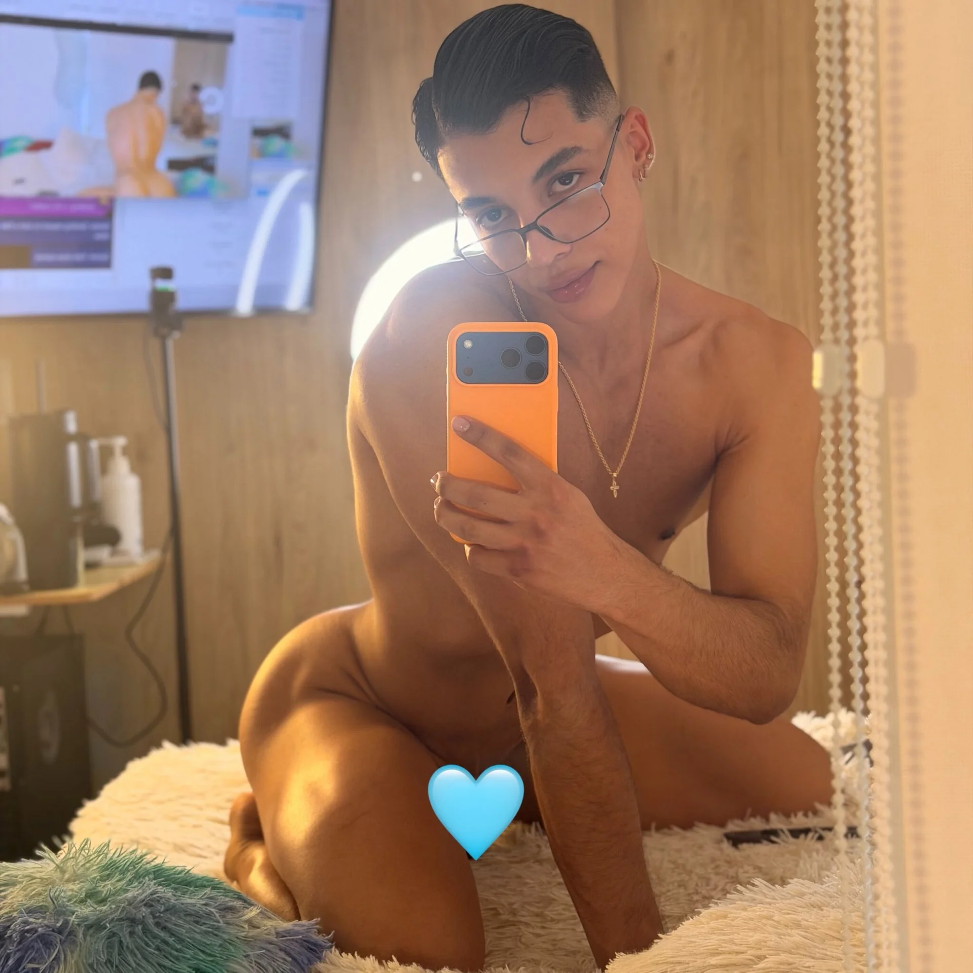 XXX Porn Photo of Nude Troye_Williams 59