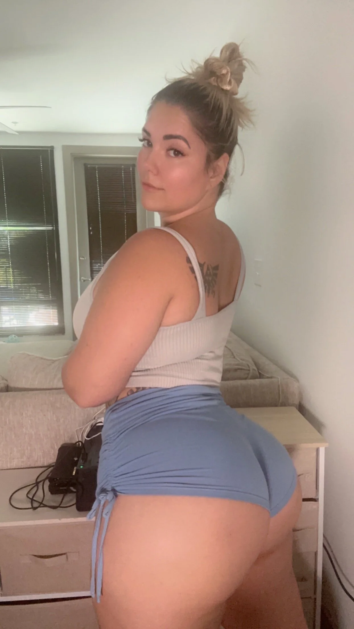 XXX Porn Photo of Nude MilaValentina 3