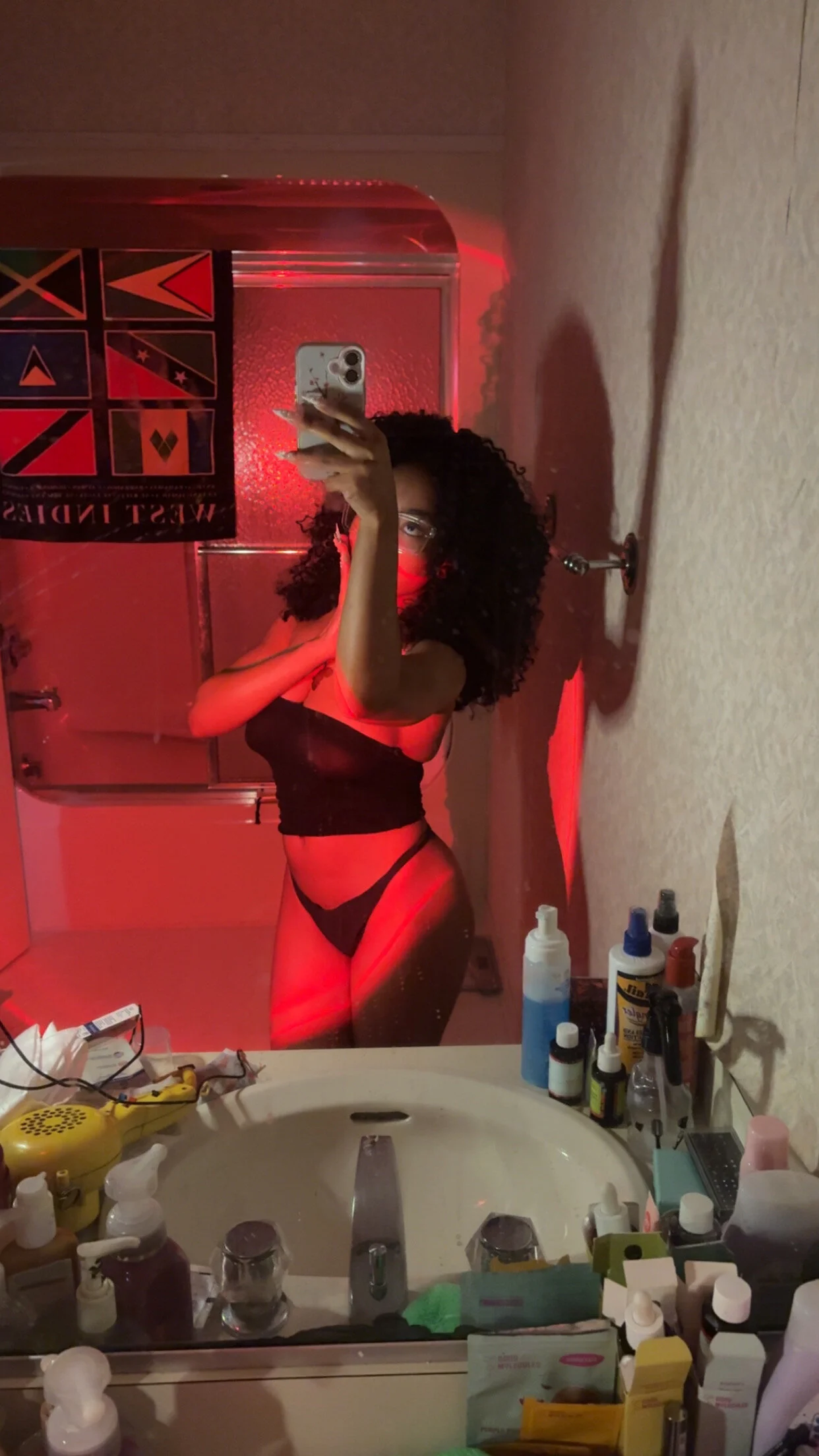 XXX Porn Photo of Nude lifeoftt_19xx 142