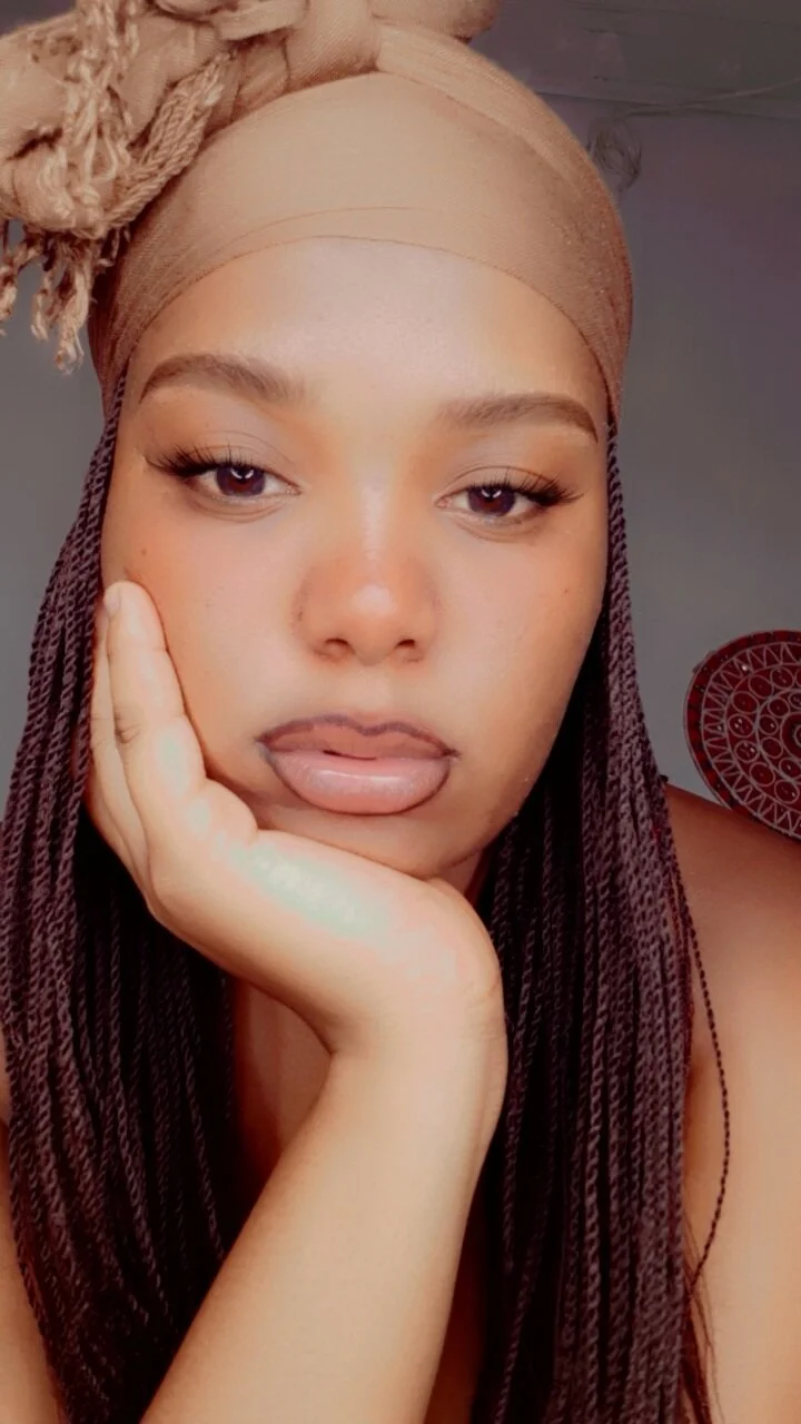 XXX Porn Photo of Nude Queen-BEEE 1