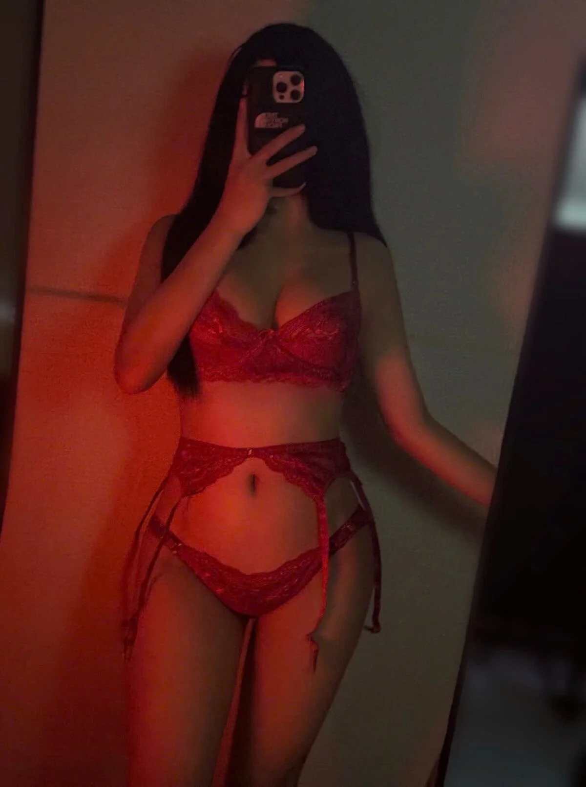 XXX Porn Photo of Nude SexyNarRazane 2