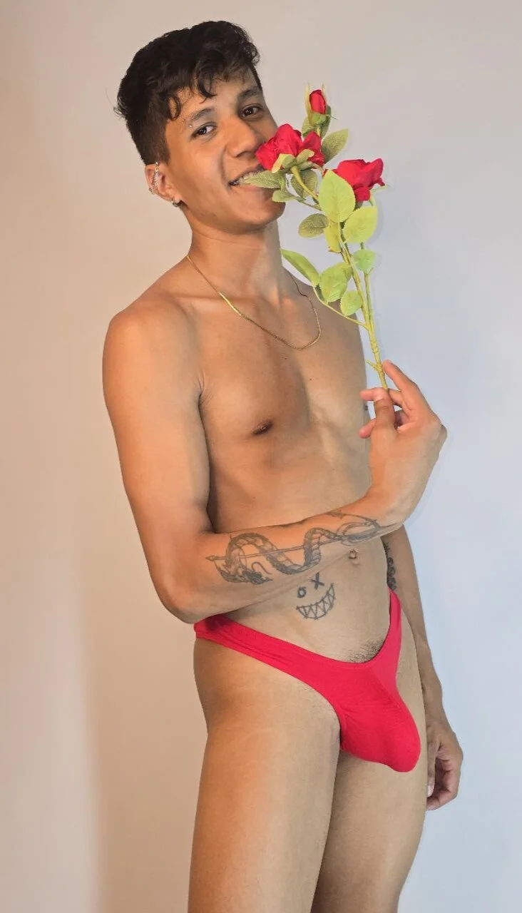 XXX Porn Photo of Nude Robertmiller21 13