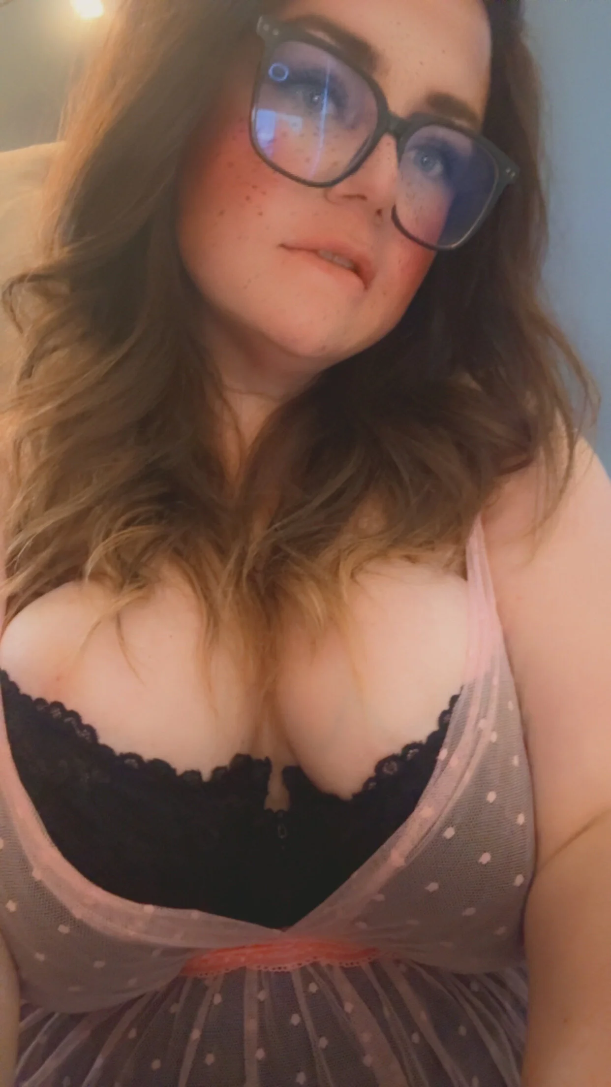 XXX Porn Photo of Nude hothousewife33 3