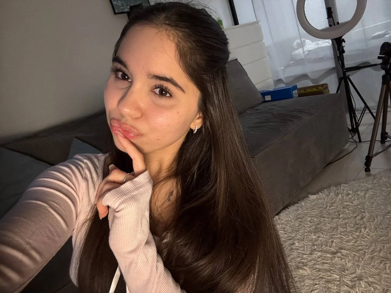 XXX Porn Photo of Nude ellies_joy 10