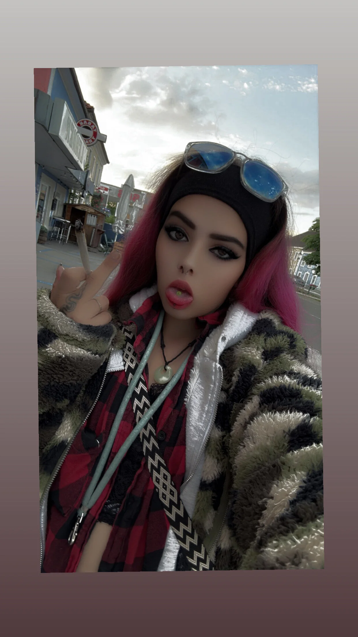 XXX Porn Photo of Nude 420Lina666 14